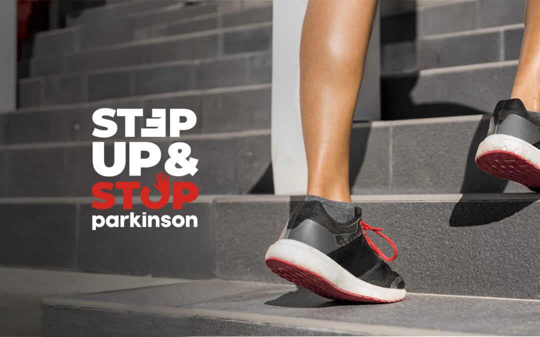 Trappen en benen van sportief persoon op de trappen. Met beeldlogo Step Up & Stop Parkinson